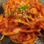 焼肉・韓国料理 KollaBo - 肉野菜炒めは結構辛めでお酒が進むよー♪