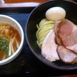 つけ麺 舞 - 濃厚つけ麺(特製トッピング)