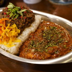 ロストコーナー - バターチキン側