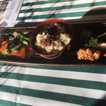 ドイスバナネイラ - 人気ナンバー1 バナネイランチ →案外オイリー。。カロリーは高い？！