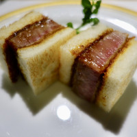 洋食 つばき - 近江牛シャトーブリアンのカツサンド