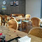 レストランひこうきぐも - 