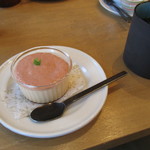 リコプラス - みかんといちごソースのプリン