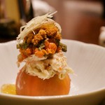 鳥田中 - アメーラトマトと香箱ガニの造り