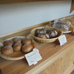 自家製酵母パン ひとつぶ - 店内②