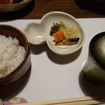 秀月 - ご飯と留め椀とお付け物
