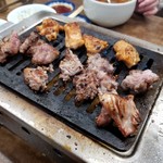 スタミナ苑 - ナンコツ塩と上ミノ