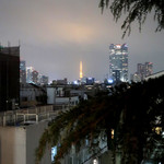 ニド・カフェ - 東京タワーが見える窓辺