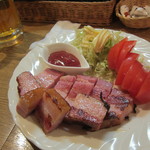 立ち呑み屋さん とも - 厚切りベーコン