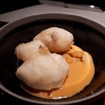 エクアトゥール - 虎ふぐのフリット　雲丹と海老味噌ソース