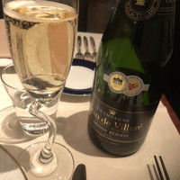 カジュアルフレンチ　アミー - 乾杯のシャンパン