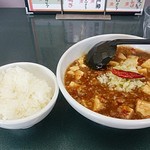 餃子の王将 - 激辛台湾麻婆豆腐と単品オーダーごはん（中)。