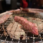 炭火焼肉　仁 - 