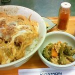 cafe KITAMON - カツ丼（こはち・みそ汁)