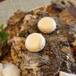 レストラン ウオゼン - 生ハムと玉ねぎのマカロン