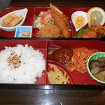 灯り家 - いたりあ食堂　灯り家　ちょっと豪華にお弁当ランチ