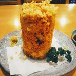 海鮮かき揚げ・・って、柱だ！ブッシュドノエルだ！