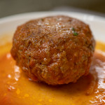 洋惣菜 亀洋 - 2018.12 煮込みハンバーグ（380円）