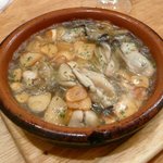 ロス・シティオス - 牡蠣のガーリックオイル煮