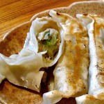 よし田亭 - 手作り餃子