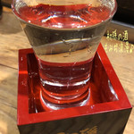 Sakagura Hatsumago - 店名の初孫のお酒も色々、もみぢ浪漫(純米ひやおろし/700円)や香が星(純米大吟醸/700円)も飲みやすくて美味しかったよ♪