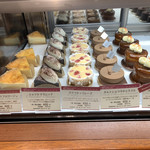 パティスリー ショコラトリー オーディネール - 