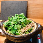 浅草じゅうろく - 秋田産せり＆根っ子