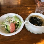 レストランカヤ - セットのスープとサラダ