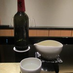 野嵯和 - 純米吟醸 作 三重県鈴鹿市：香り立ち、甘みとコク、旨味を備えています。 深い味わいが素晴らしいです。　　　　　　2018.12.01