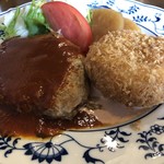 レストラン ティファ - ハンバーグステーキとカニコロッケの盛り合わせ（ドリンク付）1,260円