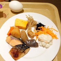 ヴィラッツァ - 朝食ビュッフェ1,836円、和食系