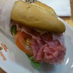 パニーノジュスト そごう横浜店 - タルトゥーフォ