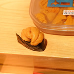 鮨 尚充 - 昆布盛塩水うに