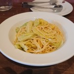 イルモンドピッコロ - タラコとキャベツのスパゲッティアンチョビ風味
