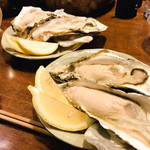 Dainingu Kou - 生牡蠣のレモン添え