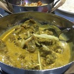 カラチの空 - マトンブローチ