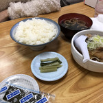 どさん子 - もつ煮込み定食 ¥650