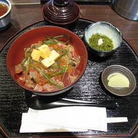 はまじま - 【北新地でランチ】 爆弾丼（海鮮丼）　\1000