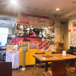 ブルーパパイヤ - 店内