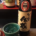 愛子屋 - 黒糖焼酎しまっちゅ伝蔵ロック
