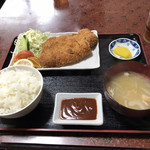 Tontei - サービスかつ定食