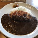 カレー オハナ - カツカレーです。