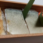 Shinshintei - 鯖寿司です。