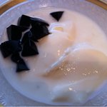 御田町 桃の木 - 杏仁豆腐