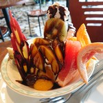 パピリオ - チョコレートパフェ(700円)(表の顔)