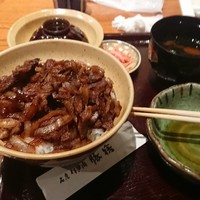 豚捨 KITTE丸の内店 - 