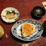 りょうりや 御旅屋 - 焼きおにぎり全景