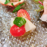 創作イタリアン Gemelli - カプレーゼ