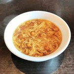 四川料理 シュン - 卵と茸のスープ