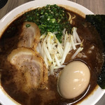 げんまん - 黒ラーメン(780円) + 味玉(100円)